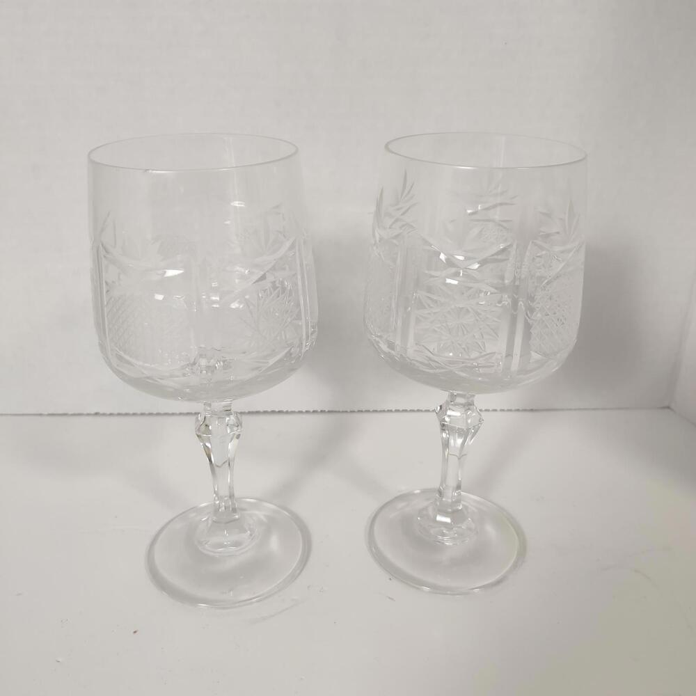 Vintage Etched Crystal Wine Glasses Elegant Cut Glass Goblets with Faceted Stems